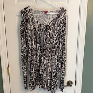 Merona Gray & Black Leopard-Print Long Sleeve Henley